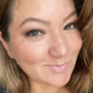 Meet your Posher, Yuriana